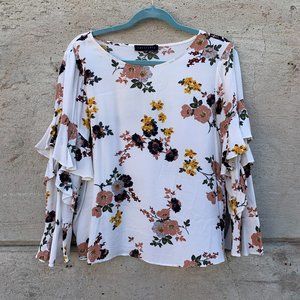 Sanctuary Floral Top with Ruffle Sleeves - Size Medium